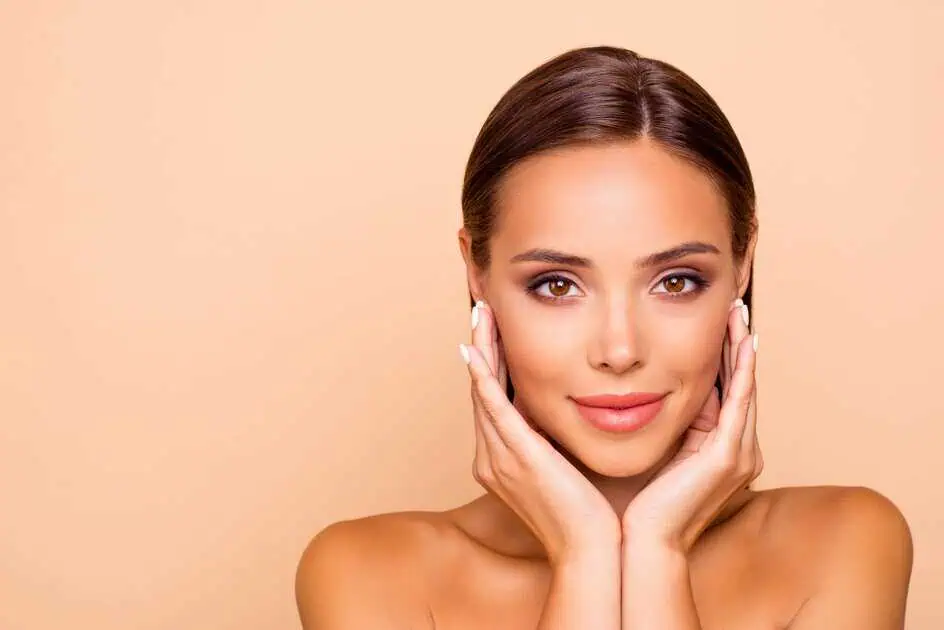 Signature Facial in , Edgewater NJ by Una Aesthetics